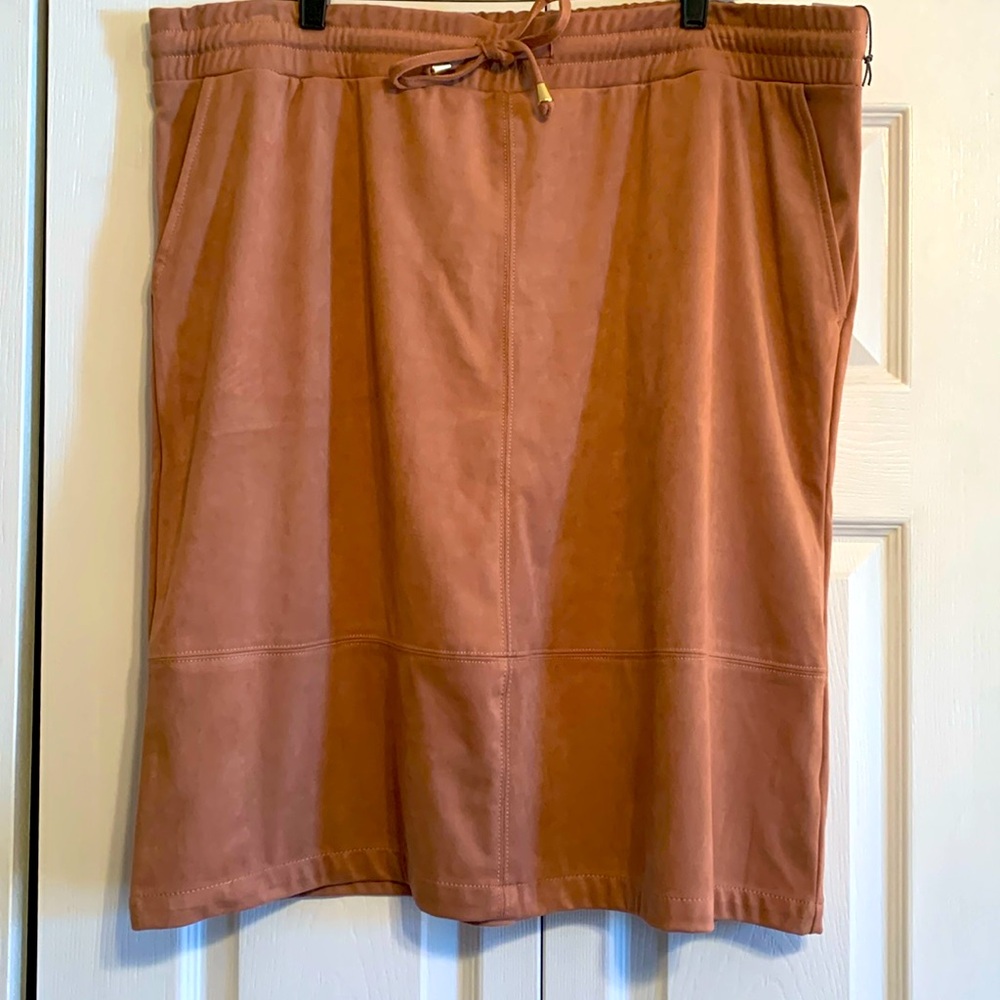 Liz Claiborne Soft and Luxurious skirt, size XXL, NWT